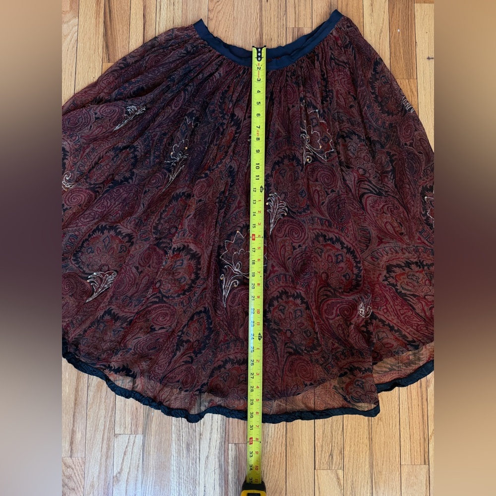 Vintage sheer Paisley Print Flowing Midi Skirt in Rust - Picture 4 of 4